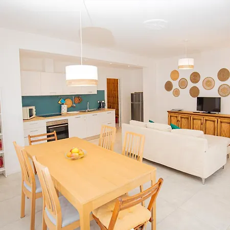 Affitti Brevi Toscana - In Centro Ad Lägenhet *